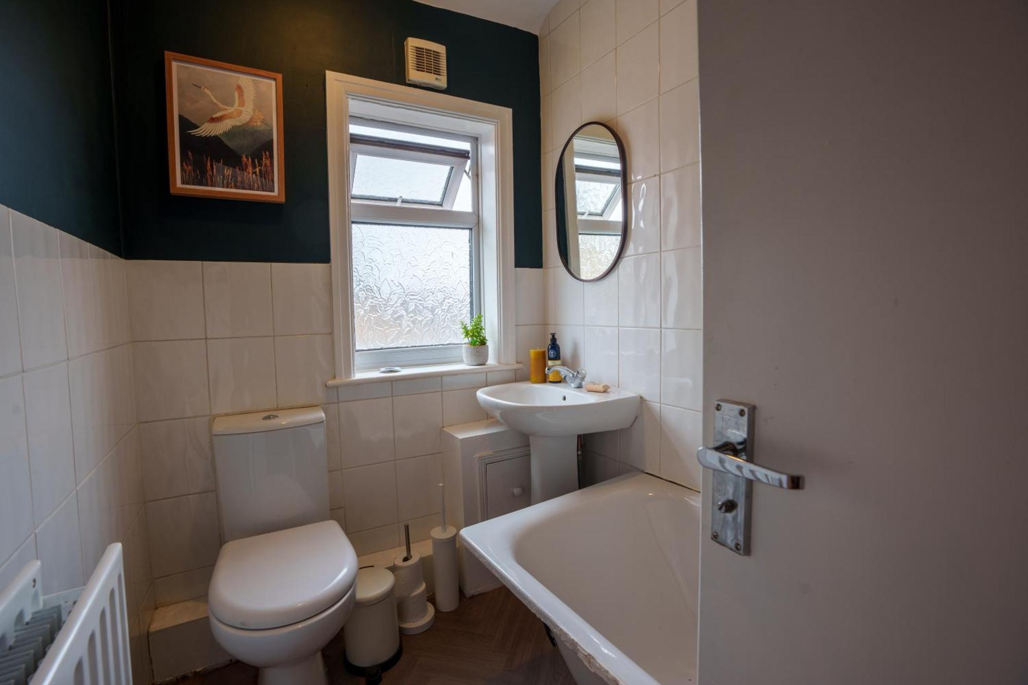 Stay With Airhgt @ Luxe Apartment In Central Harrogate Extérieur photo